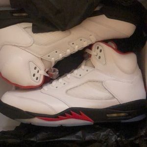 Jordan fire reds 5s
